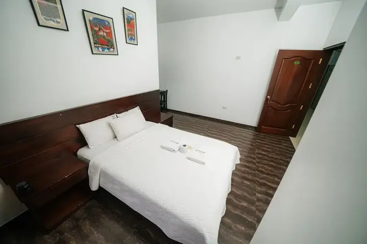 Habitación en Moyobamba individual con cama de 2 plazas y baño privado