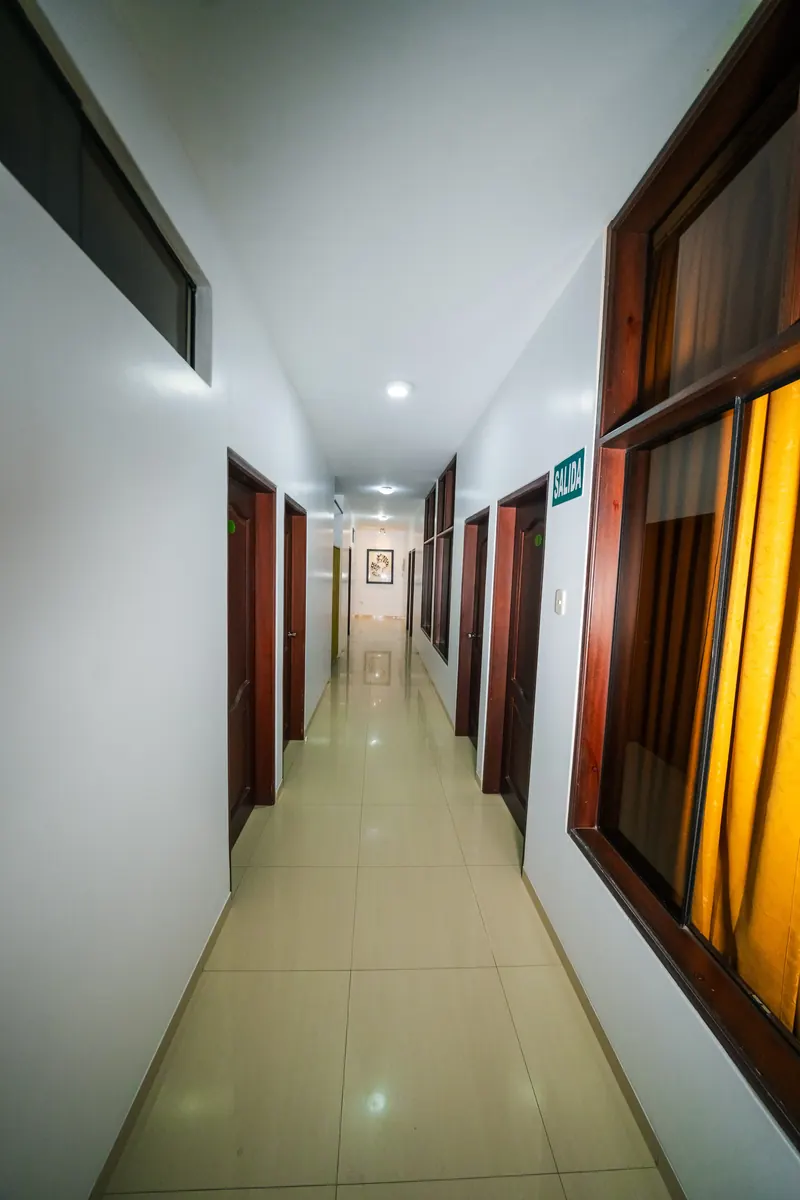 Pasillos interiores del Hotel Arenas del Mayo en Moyobamba